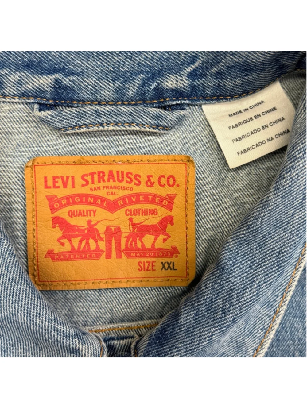 Levi’s 36082-0001 Denim Trucker Jacket Men’s XXL Button Front Oversized